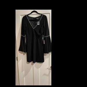 Lulus black dress with flared sleeves
